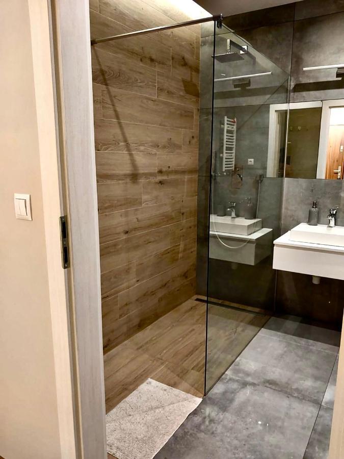 Apartament Sajowy Z Miejscem Postojowym W Garazu Podziemnym Apartment Torun Bagian luar foto